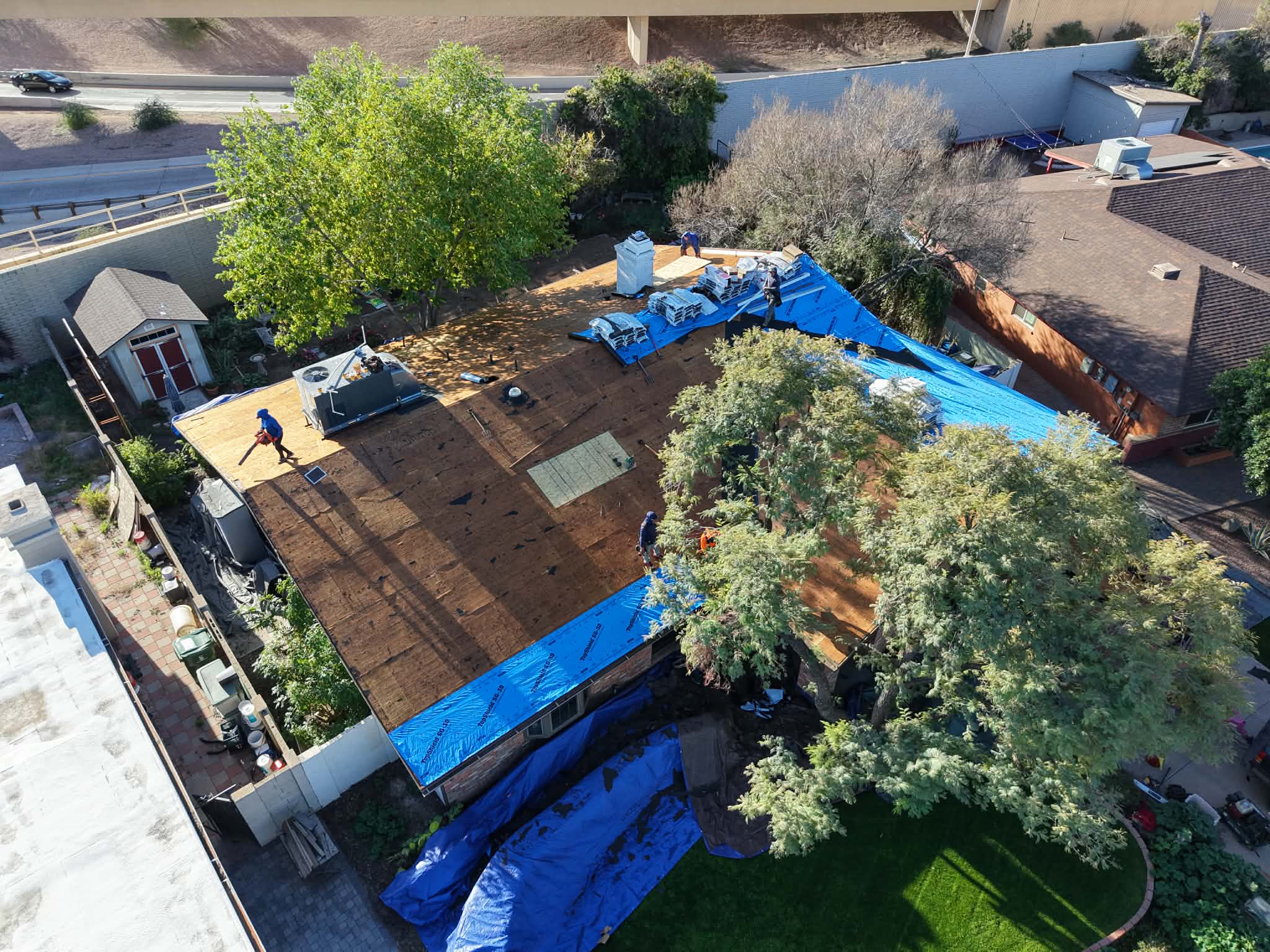 Roofing background 3